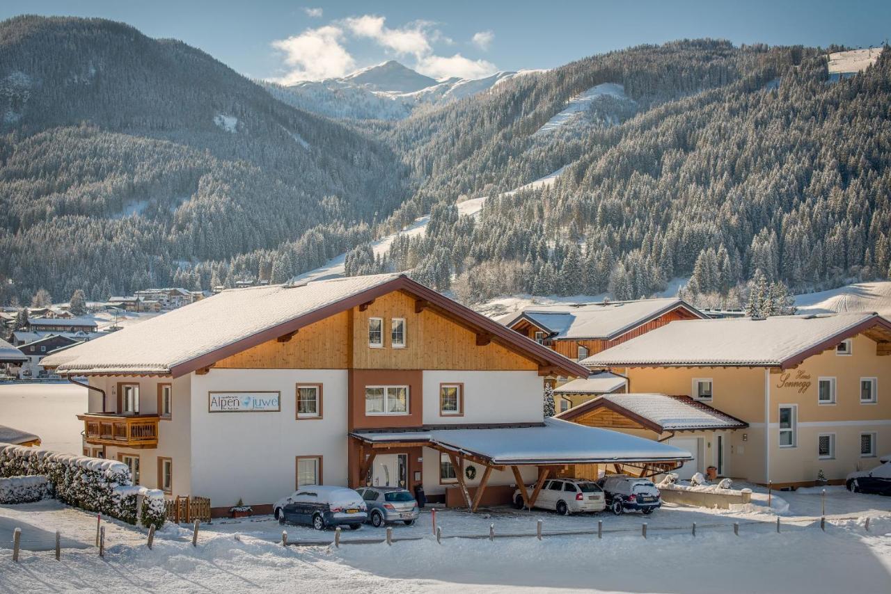 Alpenjuwel Appartements Flachau Esterno foto